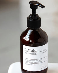 Meraki - Bath & Shower Oil (Velvet mood)