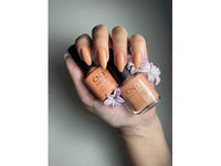 CND - vinylux, DAYDREAMING