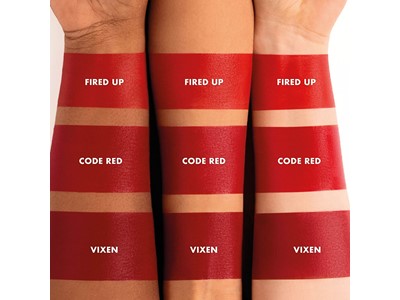 Iconic - Cloud Kiss Matte Lip Mousse Vixen